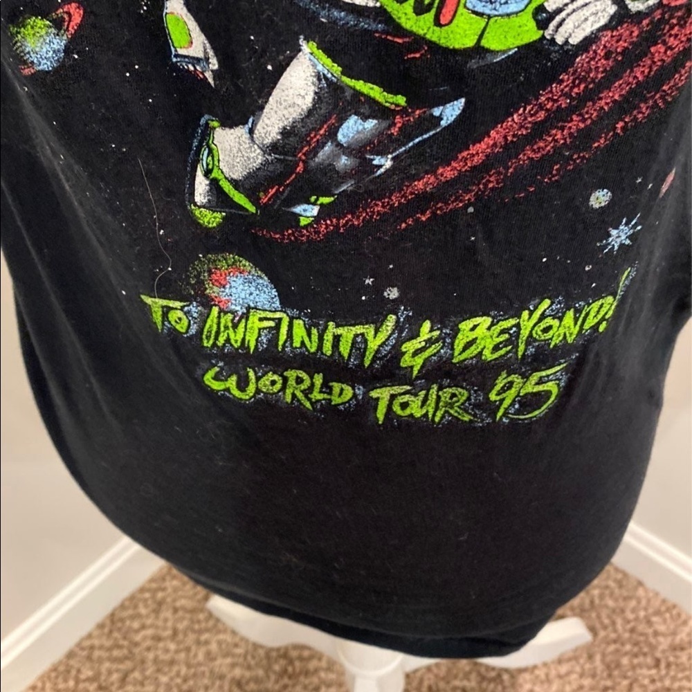 Buzz Lightyear World Tour Shirt - Picture 2 of 3